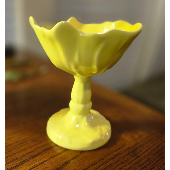 Vintage Yellow Martan Portugal Pottery Flower Compotes Set of 4 - Picture 9 of 14